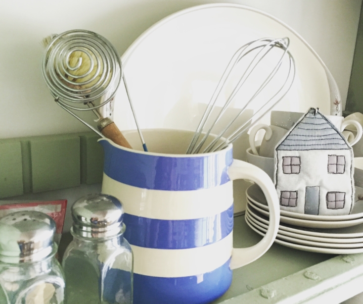 Cornishware –  the cream of domestic pottery