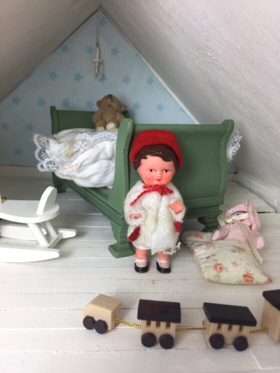 I’m just wild about ARI – in love with tiny German dolls