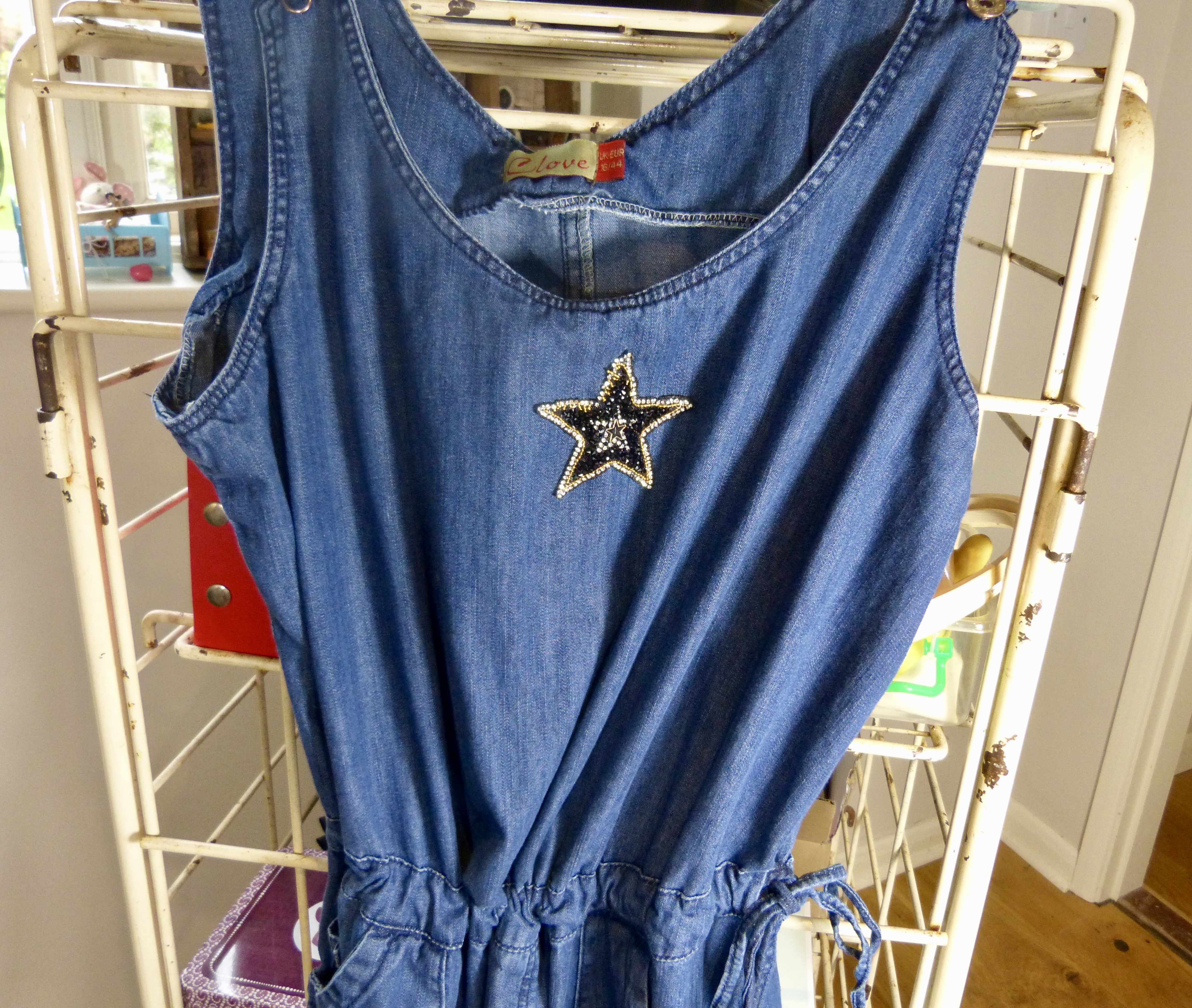 second-hand clothes